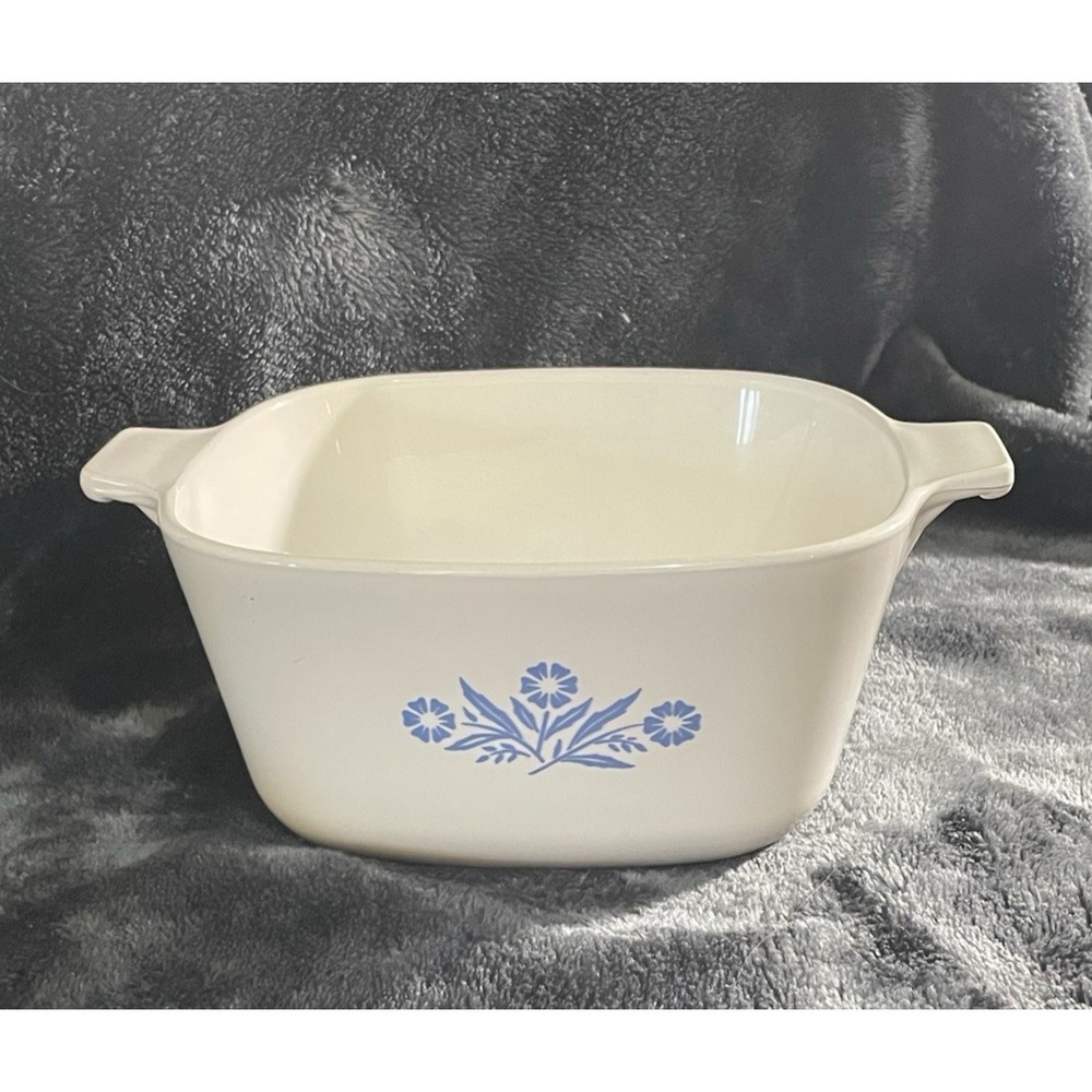 Corning Ware Blue Cornflower Pyroceram Casserole Dish 1.75 Qt P-1¾-B-USA Vintage